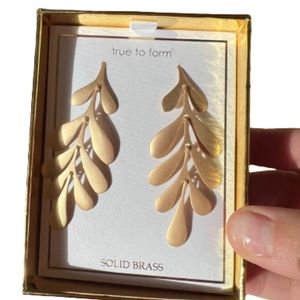 Dangly Leaf Earrings